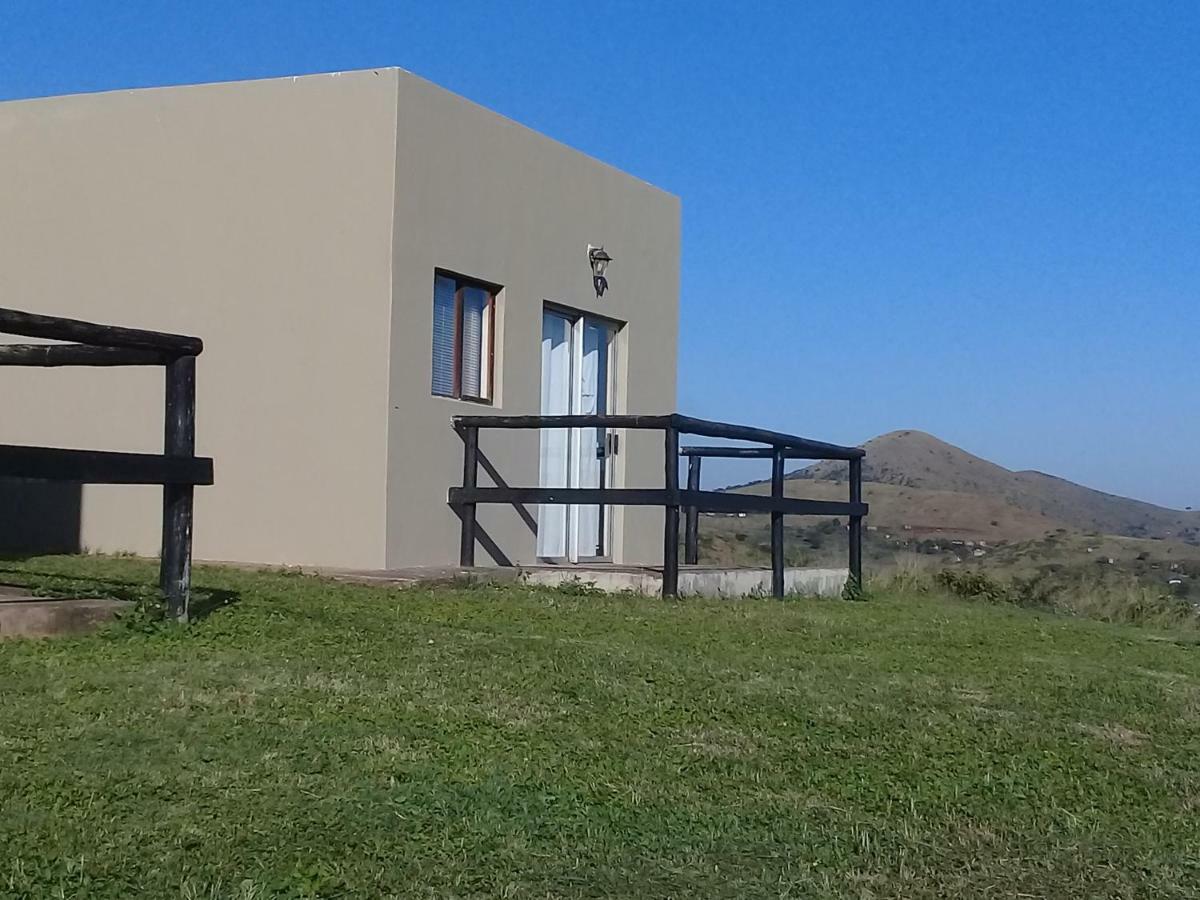 Готель Hluhluwe Gate Safari Camp Екстер'єр фото